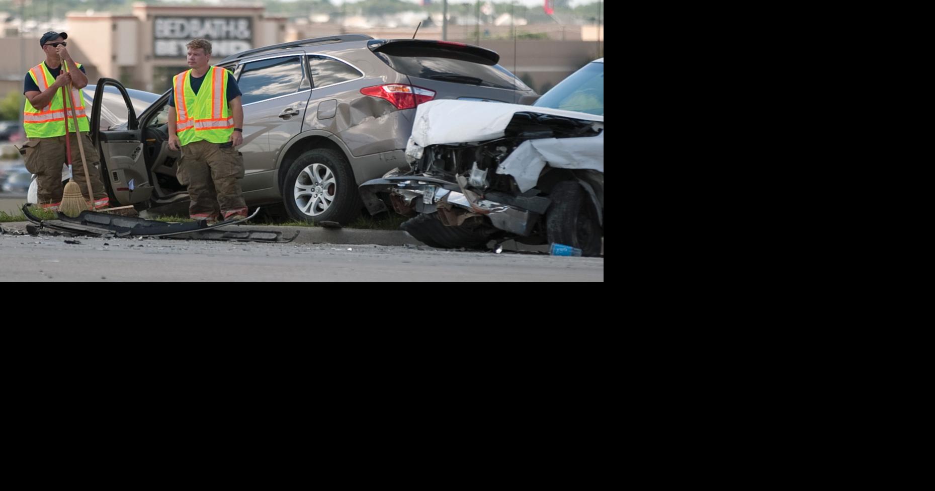 Five vehicle accident at busy Bluffs intersection