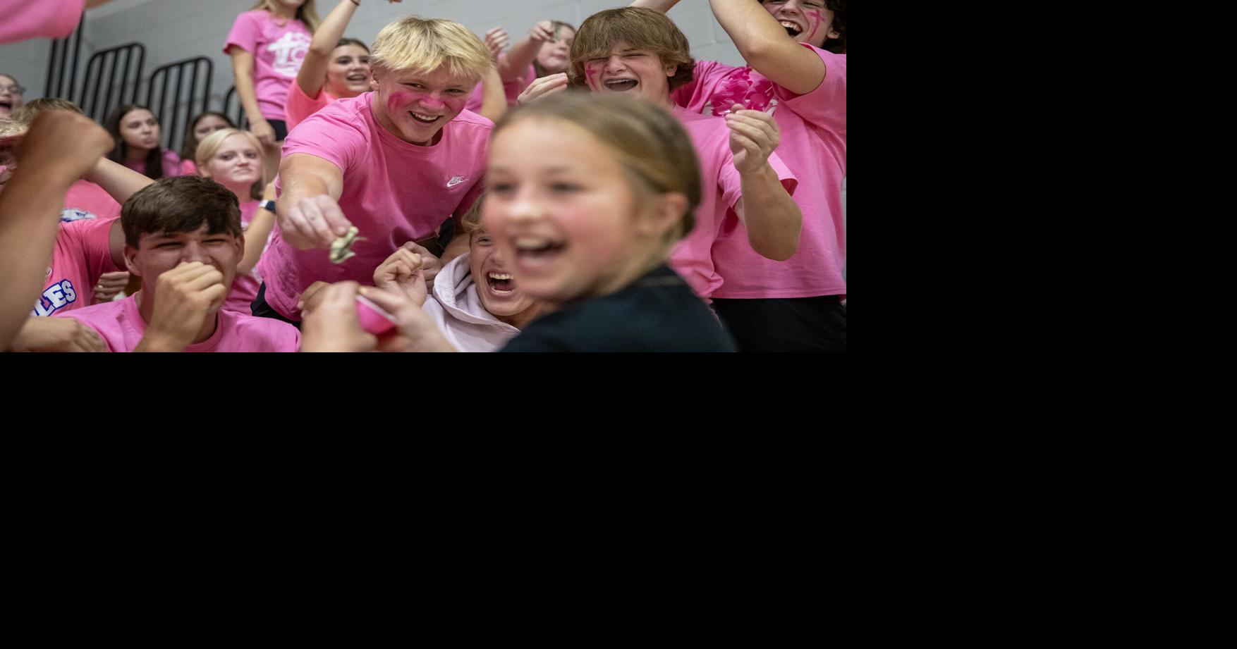 Underwood volleyball hosts pink out night