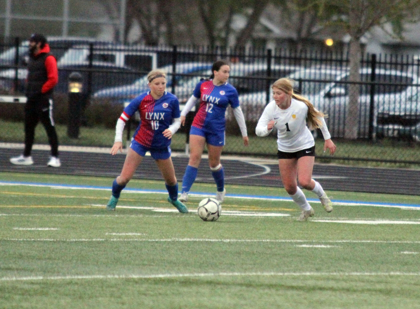St. Albert secures 1-0 victory against Abraham Lincoln with early goal and strong defense