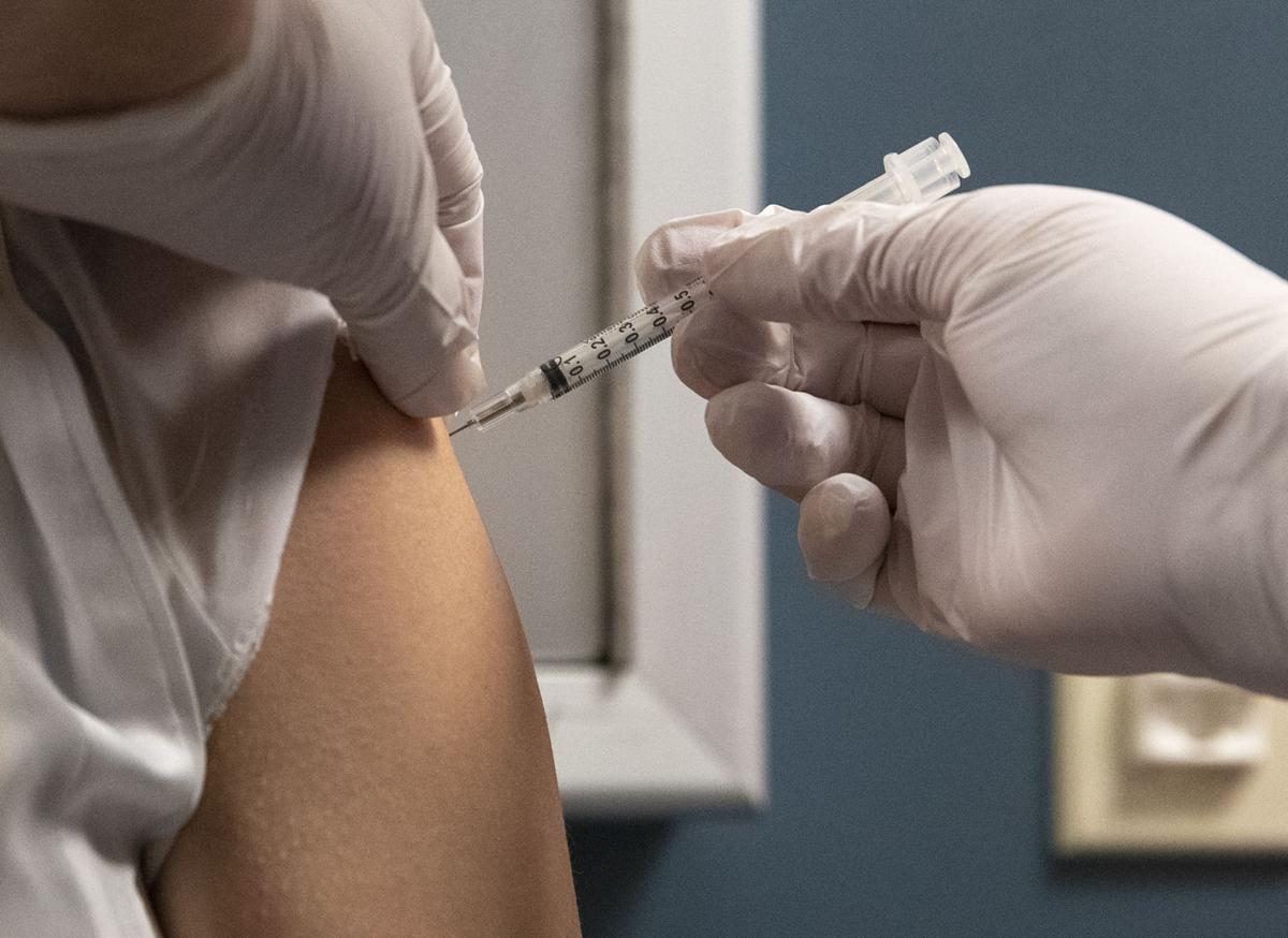20201224_new_vaccinetwo_4
