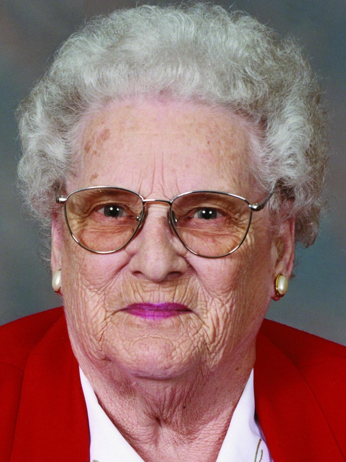 Dolores M. Burgan | Obituaries | Nonpareilonline.com