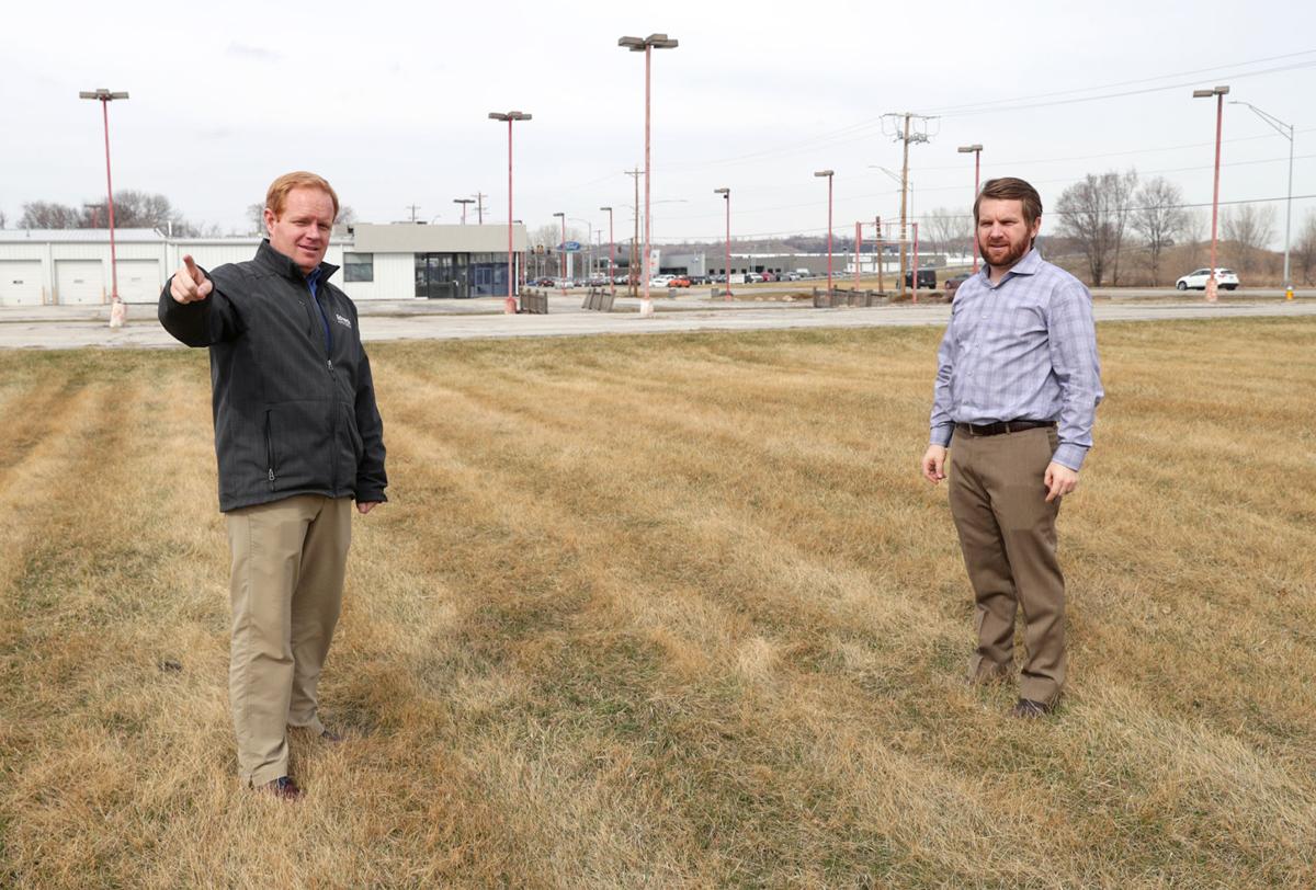 Edwards Auto Group Brings Chrysler Back To Council Bluffs