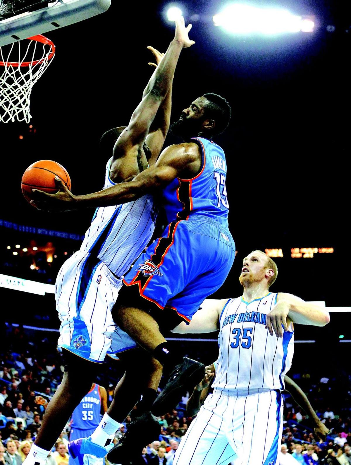Thunder Hornets Basketball