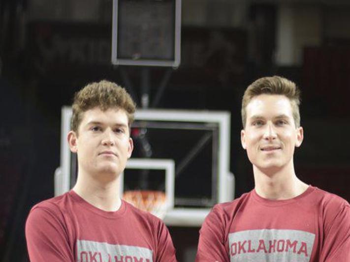 Ou Men S Basketball How Sooner Voice Toby Rowland And His Sons