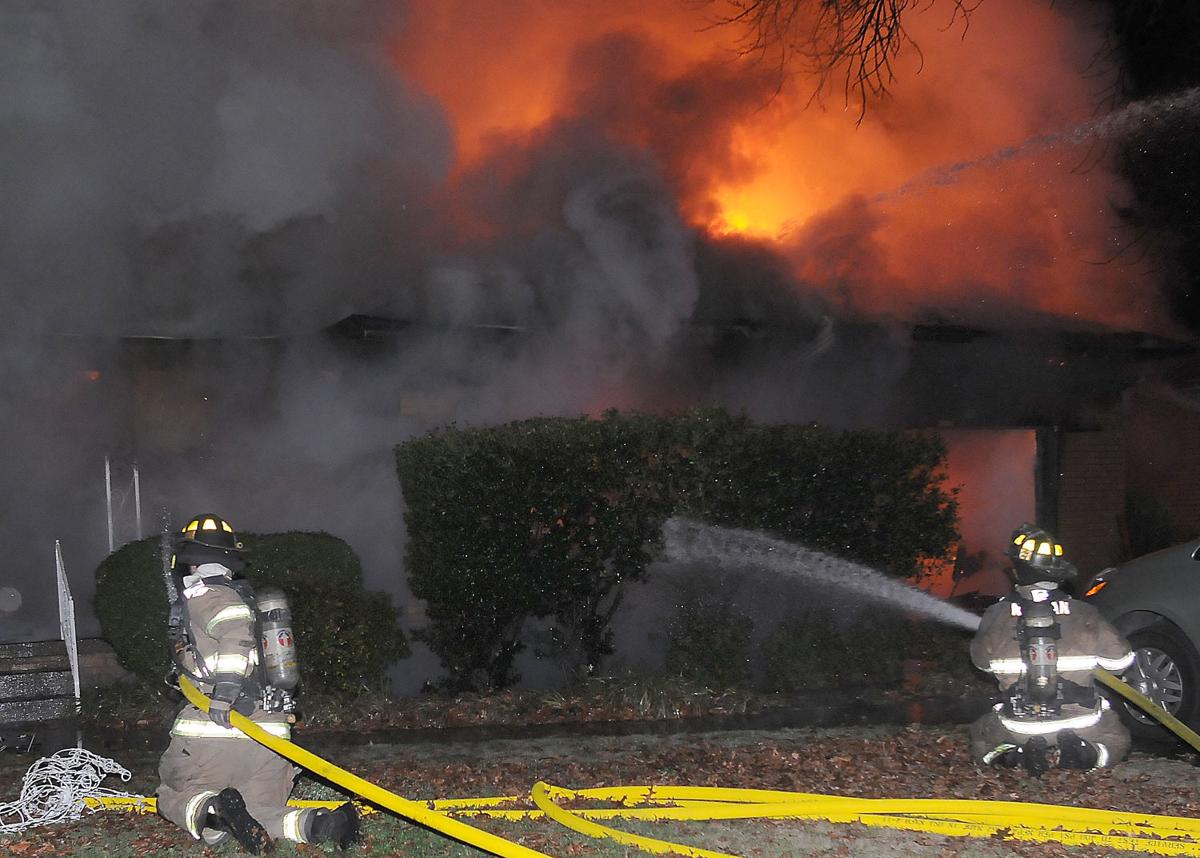 20111217_1316SunsetDriveFire015.jpg