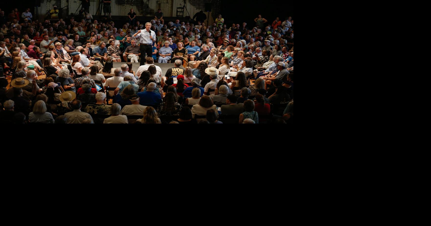 Beto O'Rourke, former presidential candidate, holds town hall in ...