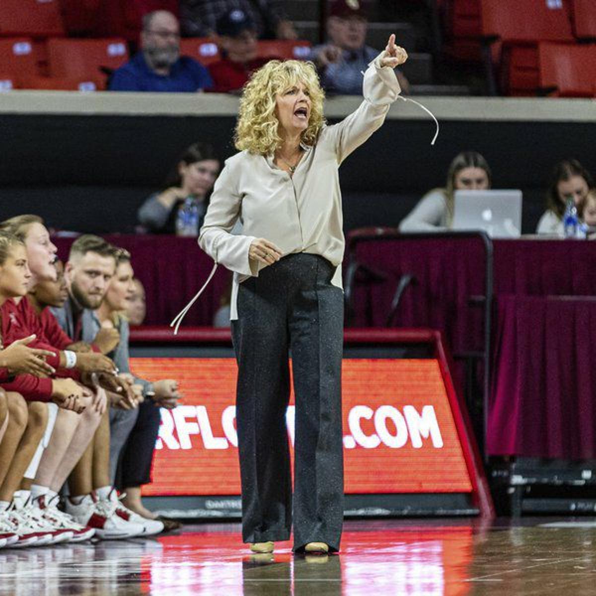 Ou Women S Basketball Sooners Sign Forward Heavenly Greer To 2020