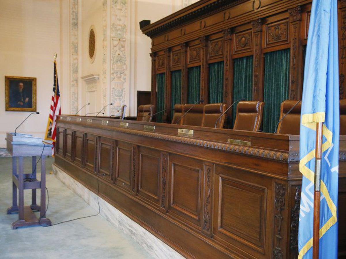 Fallin considers 3 for her first high court nod | Nation/World |  normantranscript.com
