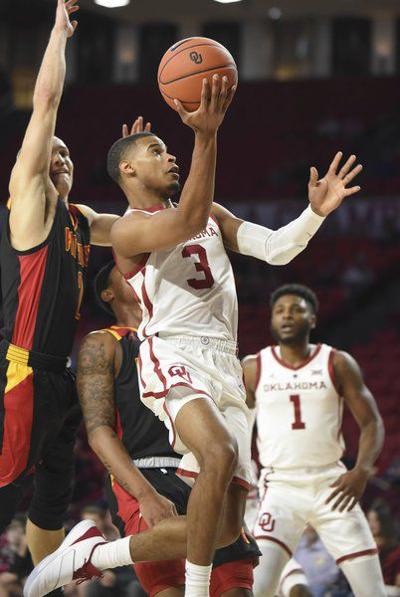 Ou Basketball Sooners Grab 64 Rebounds Bully Pittsburg State In
