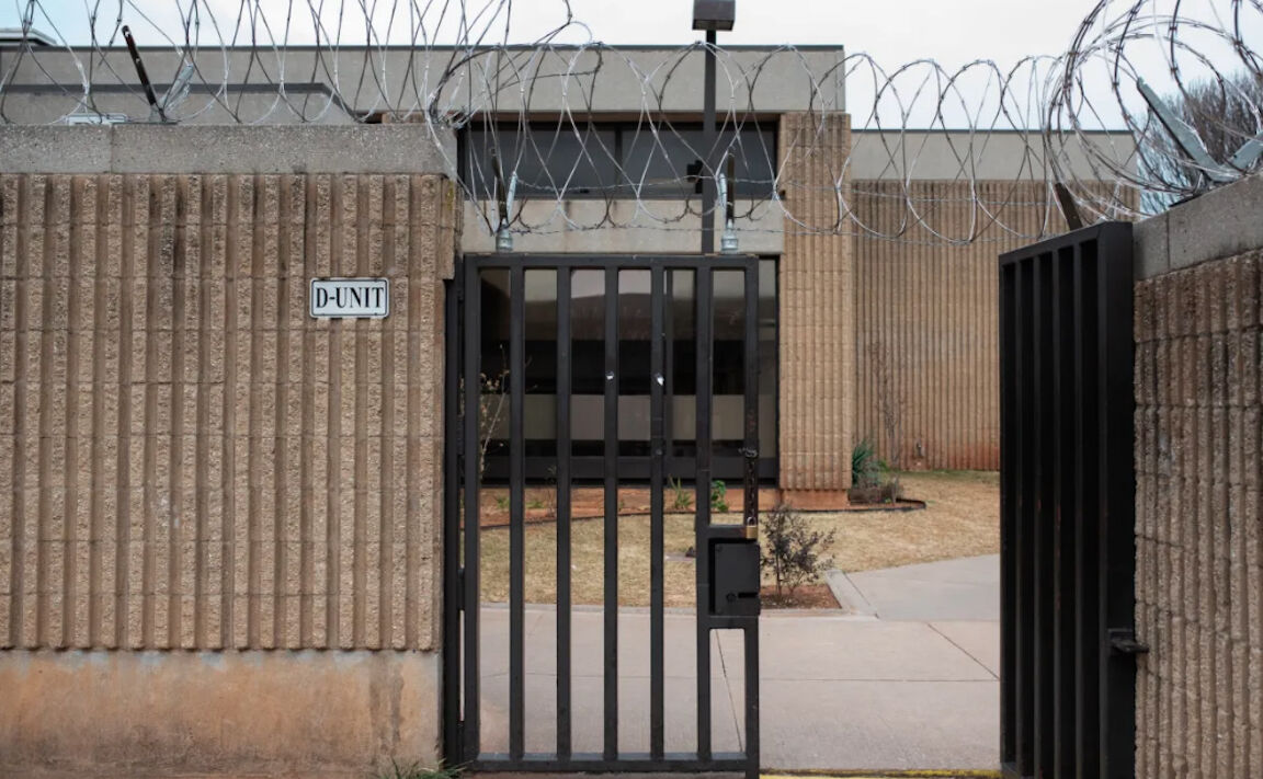 Lawmakers seek studies on criminal justice issues - Vimarsana News