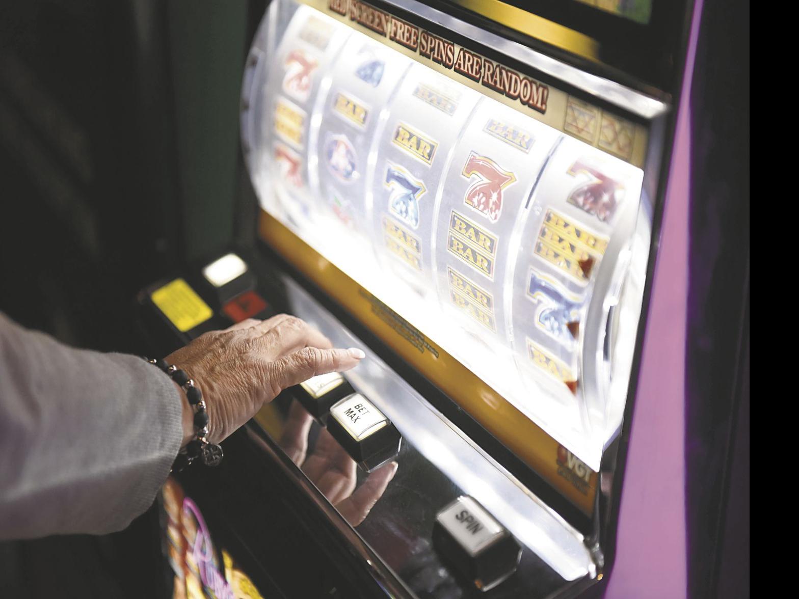 Thunderbird casino okc entertainment