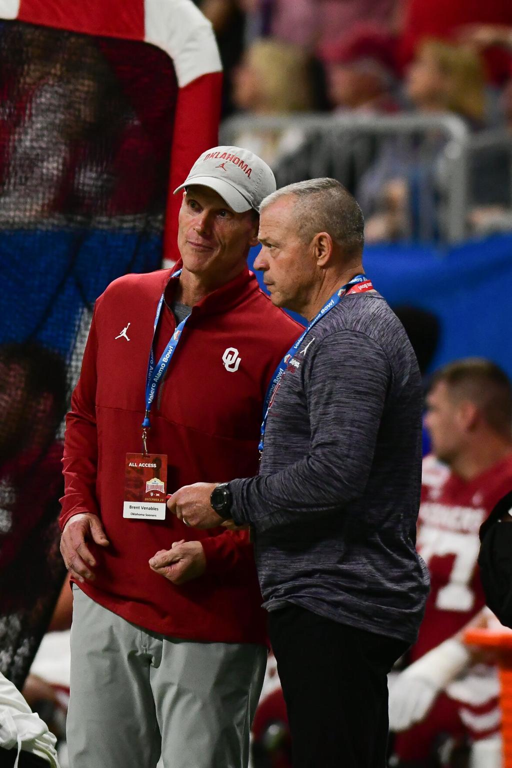 Board of Regents approves contracts for Venables' staff, extends Moser,  Baranczyk | Sports | normantranscript.com