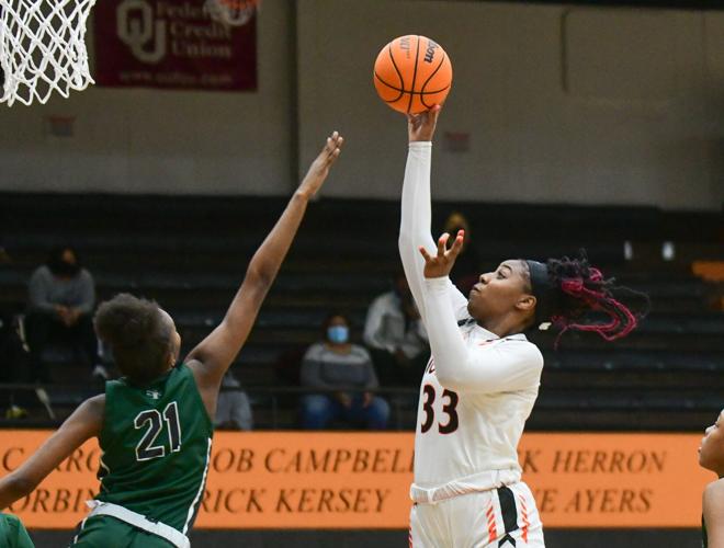 Norman High vs Edmond Santa Fe Girl's Basketball