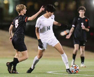 Dangerous Norman North Squad Aims For State Tournament