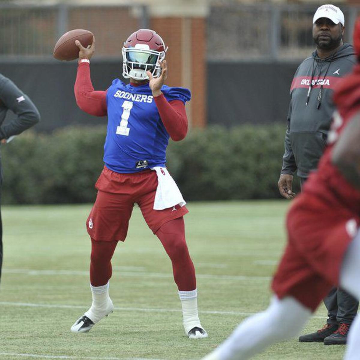 Ou Football Jalen Hurts Already Making Presence Felt At