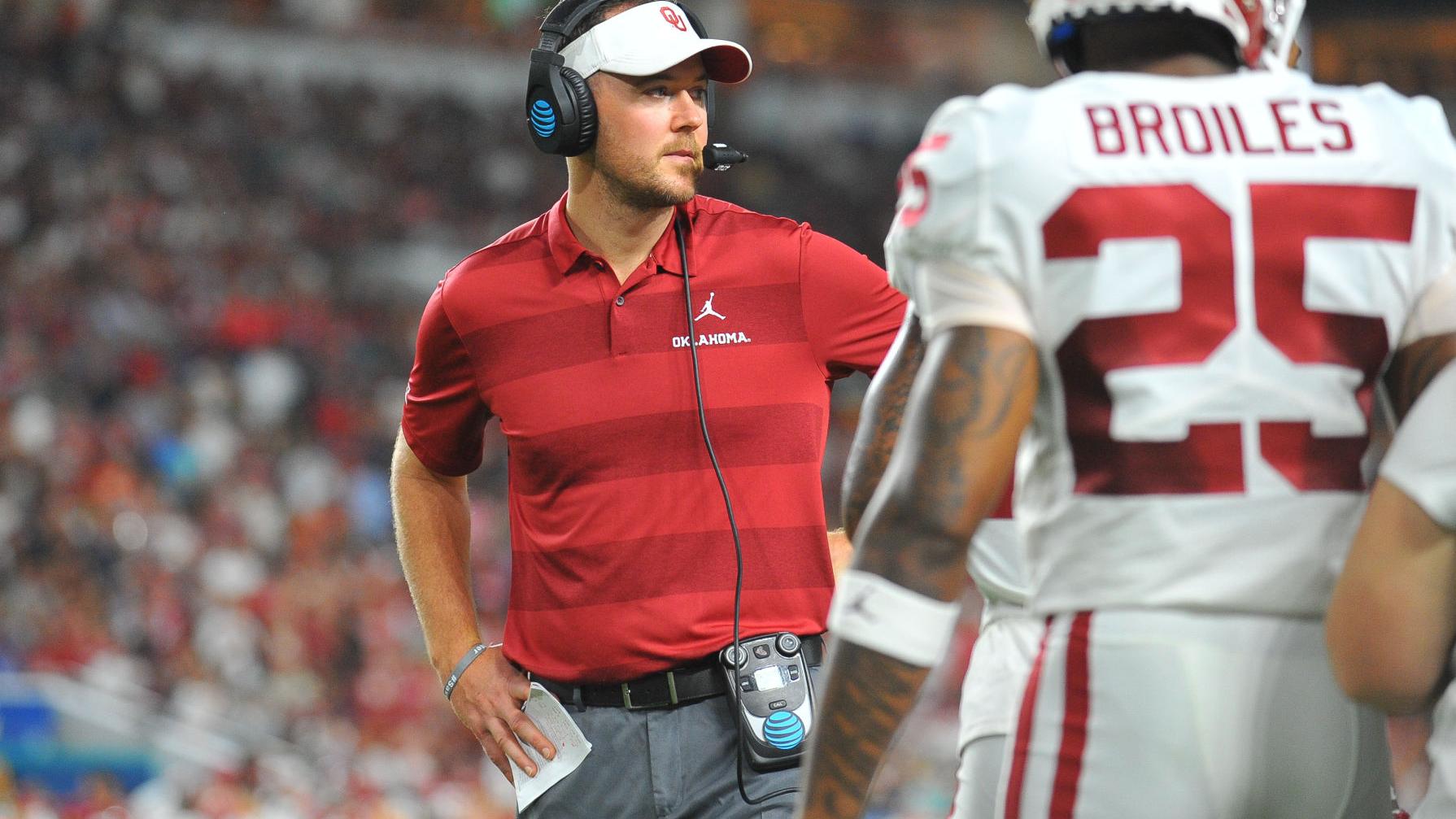 Ou Football Oklahoma Among Three Finalists For Top 2021 Qb Caleb