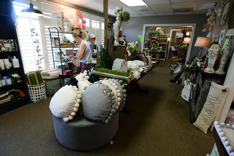 Two Hip Chicks Marketplace closing after 11 years on Flood ...