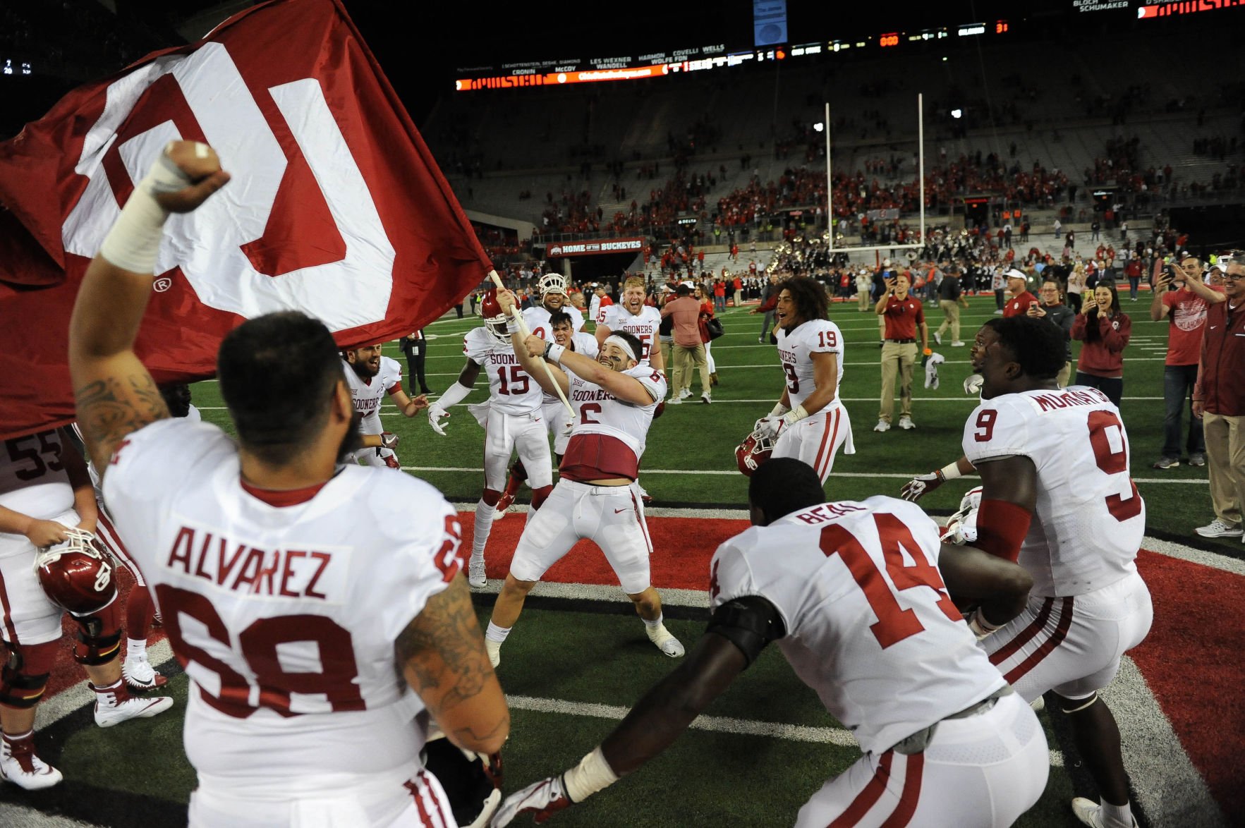 baker mayfield ou jersey