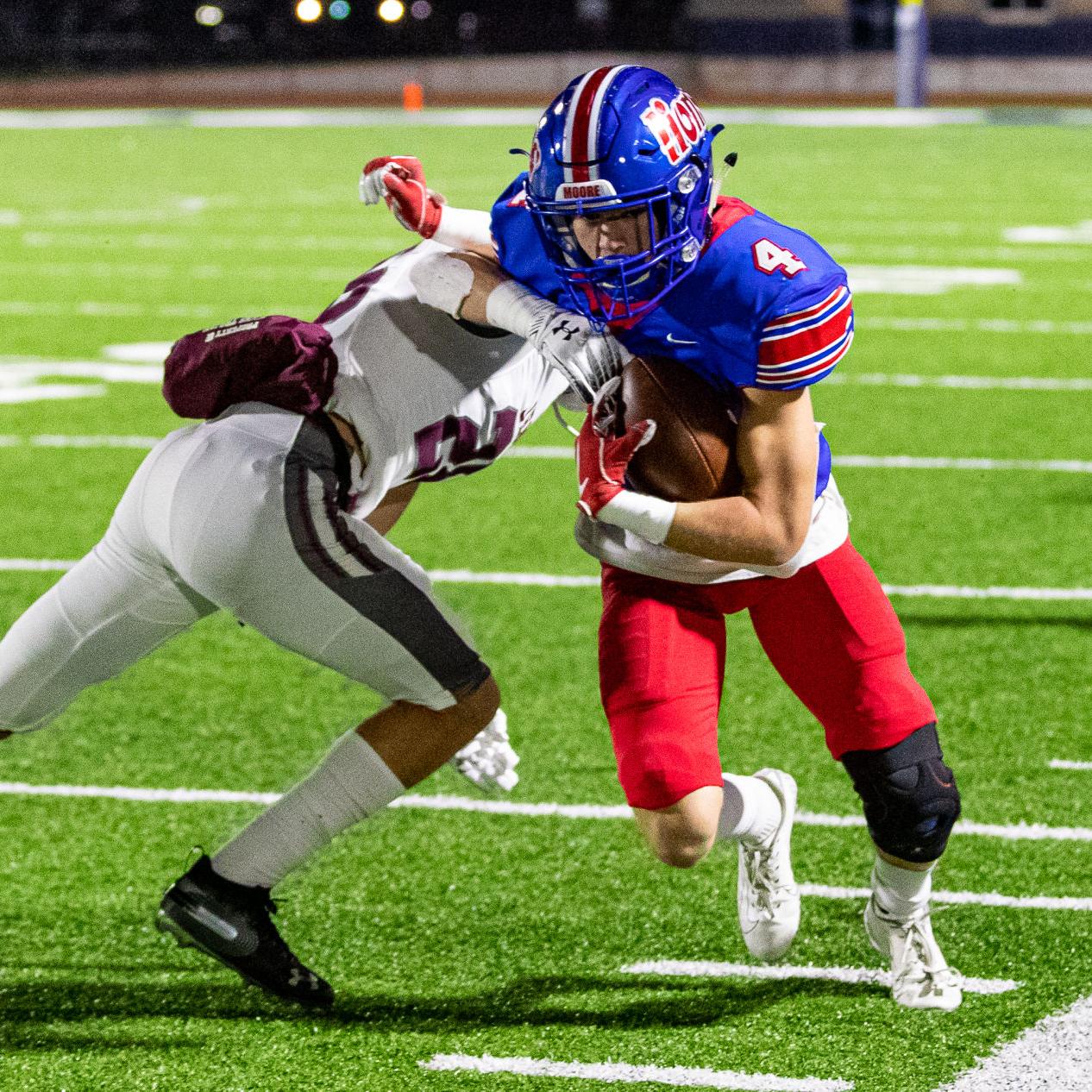 High School Football Moore Stifled Eliminated By Jenks In 6a I