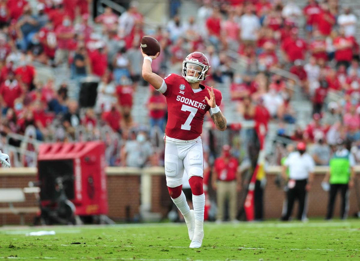 Texas QB Sam Ehlinger expected to start vs. Oklahoma State