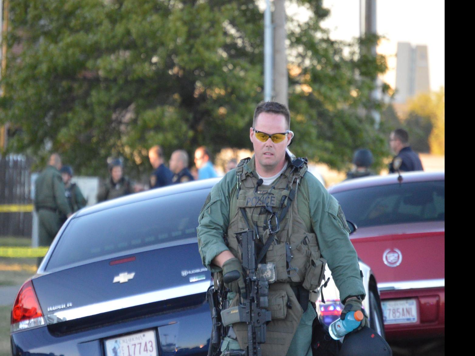 Norman Swat Has Long History Of Peaceful Resolution Courts Crime Police Normantranscript Com