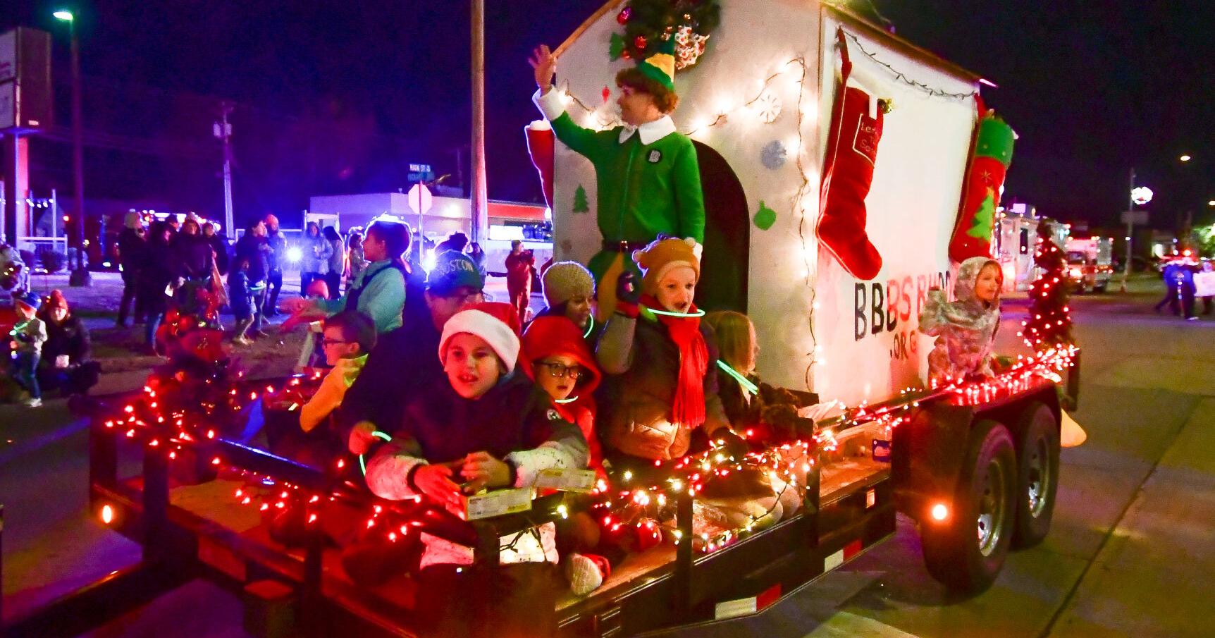 Dale K. Graham Veterans Foundation named grand marshal for Norman Christmas Parade - Vimarsana News