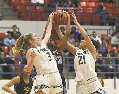 High School Girls Basketball No 1 Putnam City West Surges Past