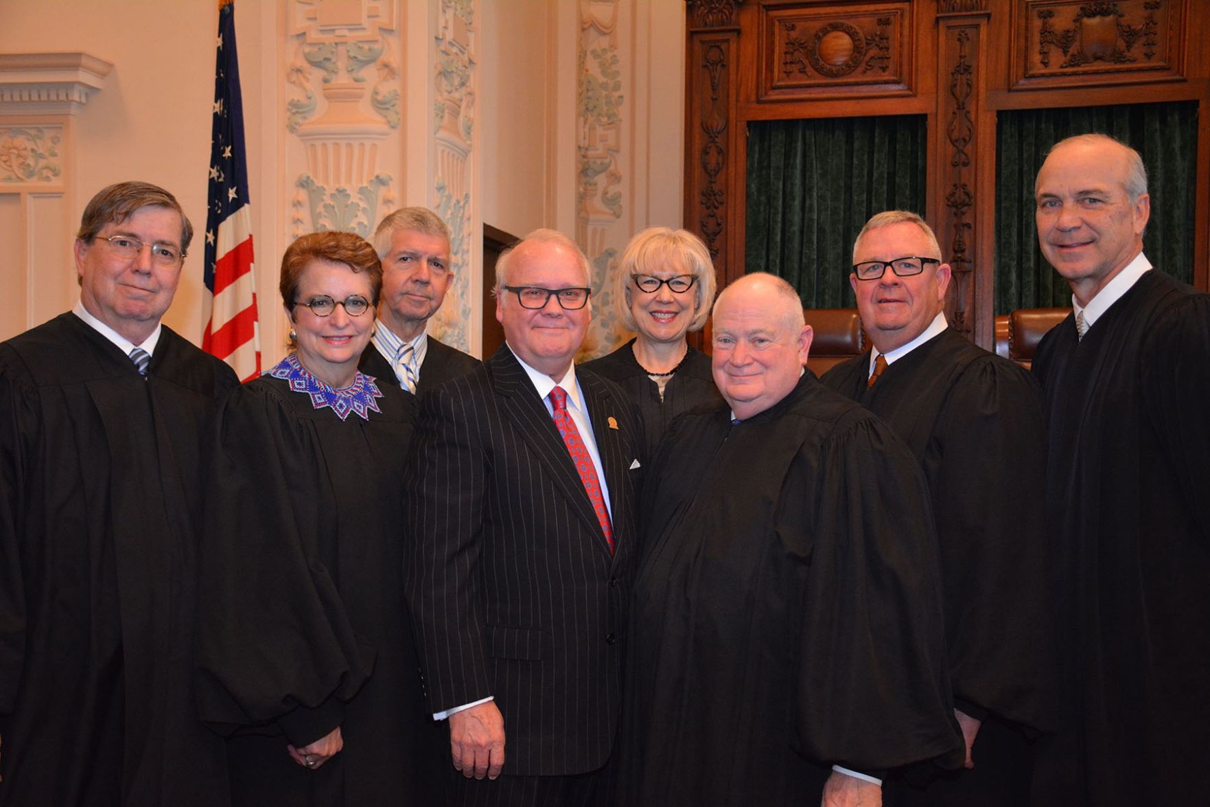 Norman attorney David Poarch takes oath to lead state bar