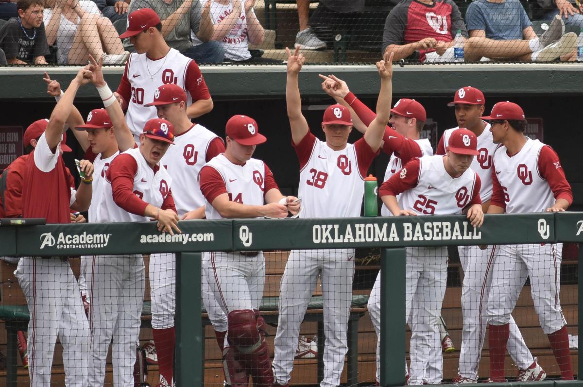 Oklahoma baseball: WATCH Kyler Murray make running grab against Baylor, Sports