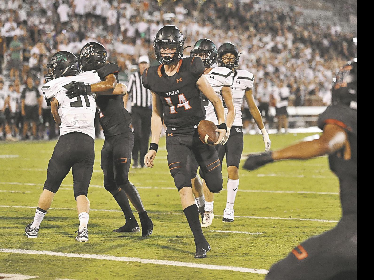 High School Football Cade Horton Marches Norman High To 31 24