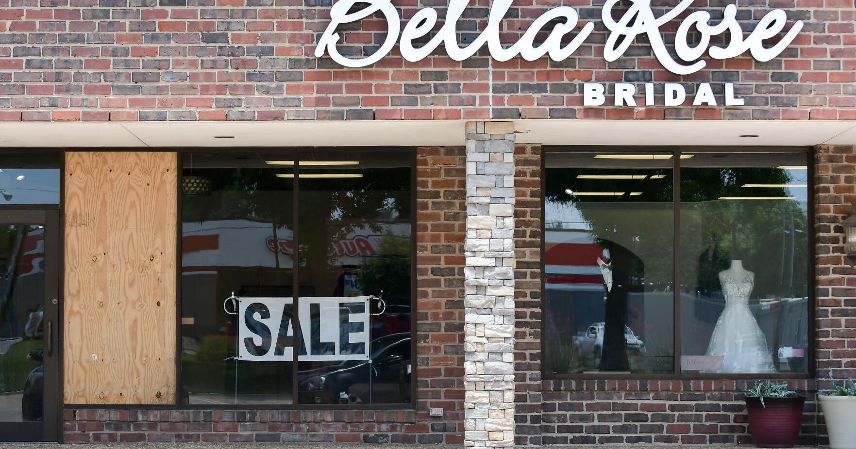 Vandals tear through downtown Norman - Vimarsana News