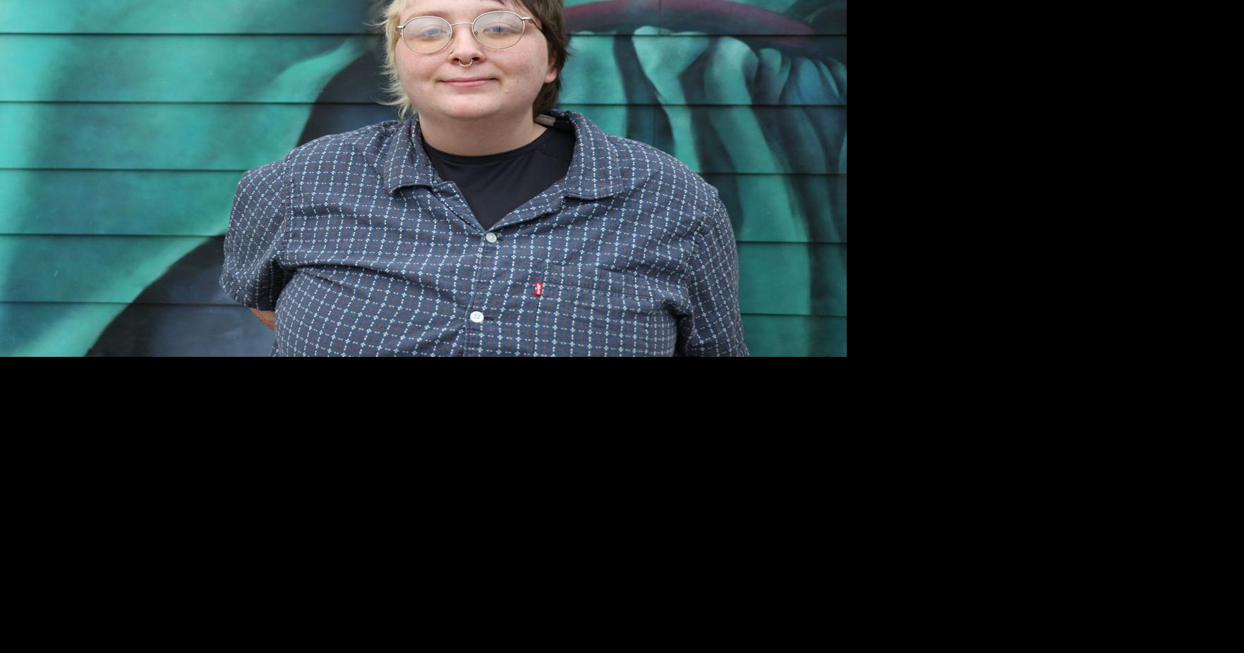 A&E: Karis Chambers uses art as emotional language