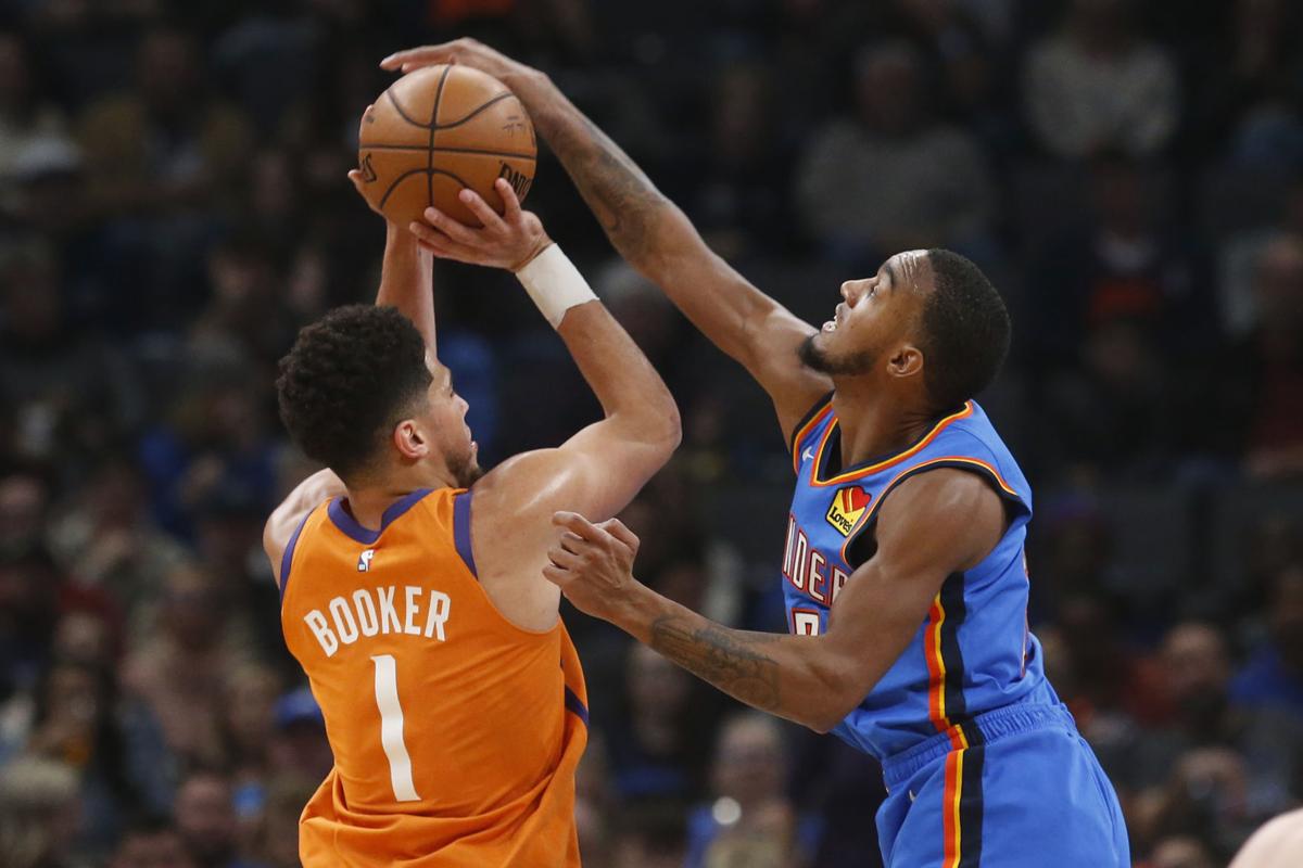 Thunder Notepad Booker Returns To Suns Lineup Following Three