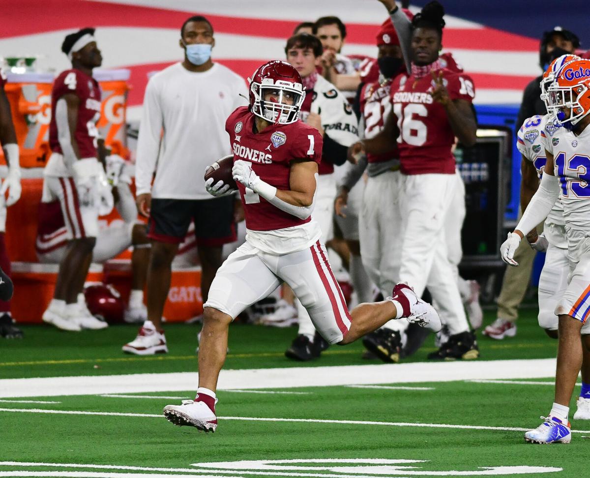 Ou Football Oklahoma Wr Bridges Rb Mcgowan No Longer With Team Ou Football Normantranscript Com