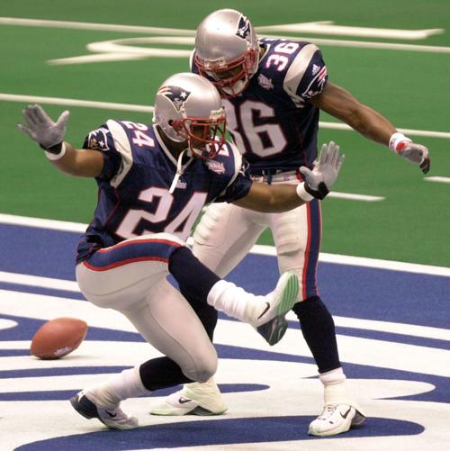 Super Bowl Brady Bunch Football