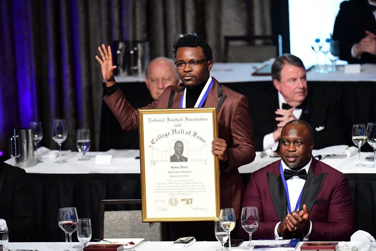 Ou Football Former Oklahoma Safety Rickey Dixon Inducted Into
