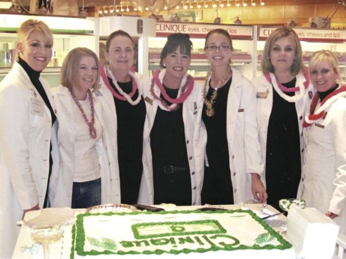 Norman Dillard S Clinique Counter Makes 1 Million Goal Local News Normantranscript Com