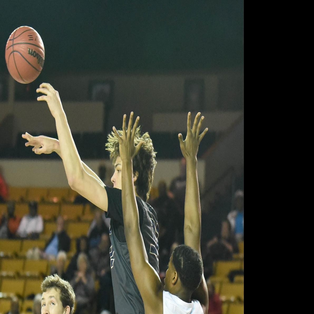 High School Basketball Q A Southmoore S Sam Godwin On Sabercats