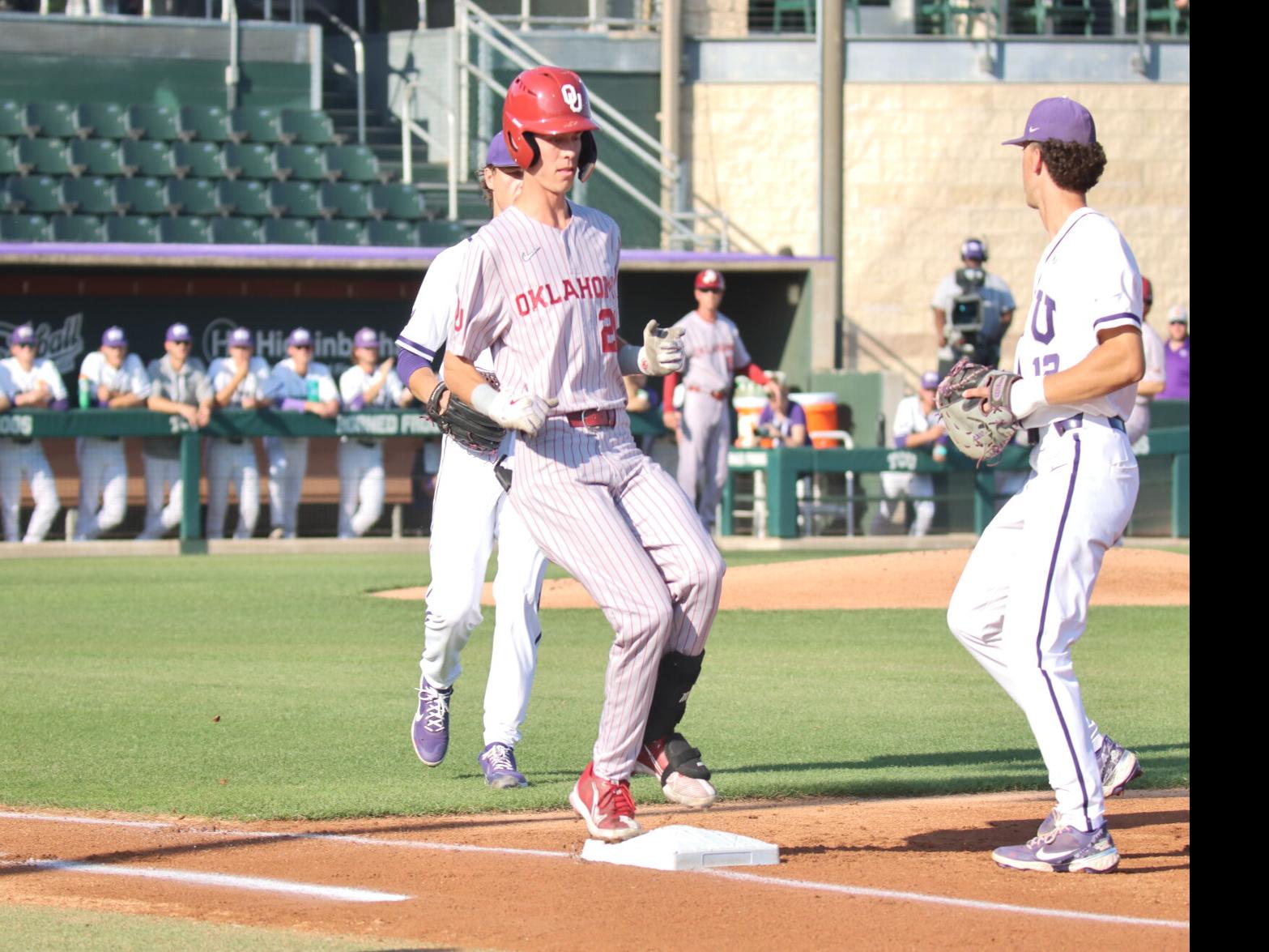 Ou Softball Sooners Score Bounce Back Win Even Series With Tcu Sports Normantranscript Com