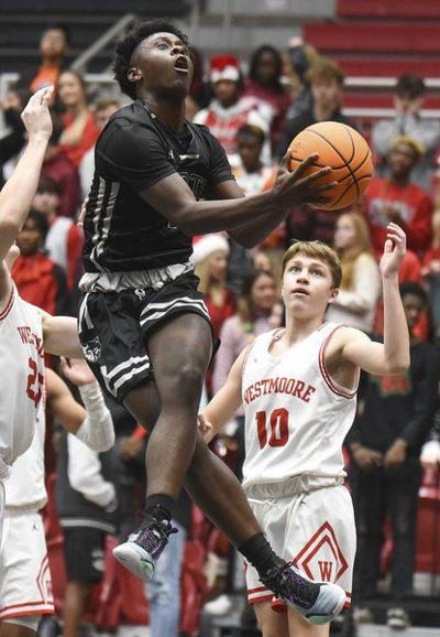 High School Basketball No 8 Norman North Boys Escape Westmoore