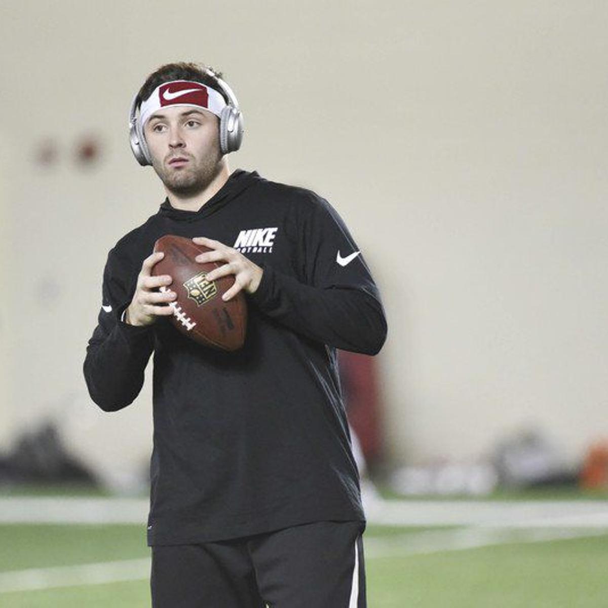Ou Football Height Quandary Still The Center Of Baker