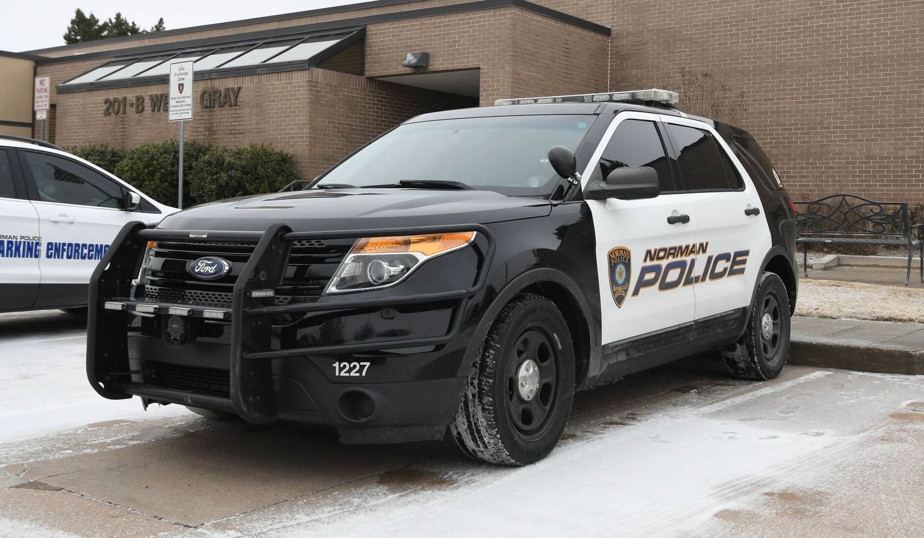 Multiple firearms found at Norman High, two students taken into custody ...