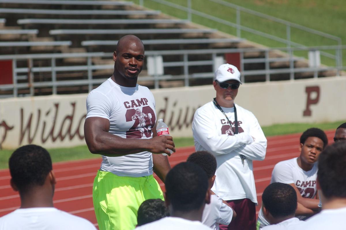 Adrian Peterson Ready To Get Back To Football Don T Miss This