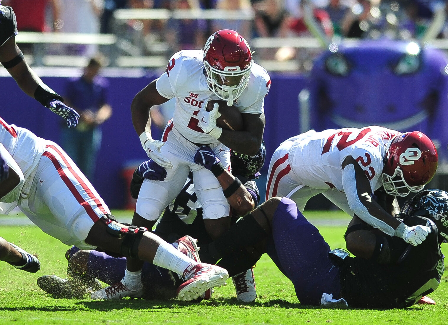 OU Football: After 100-yard Performance, Jovantae Barnes Ready To Play ...