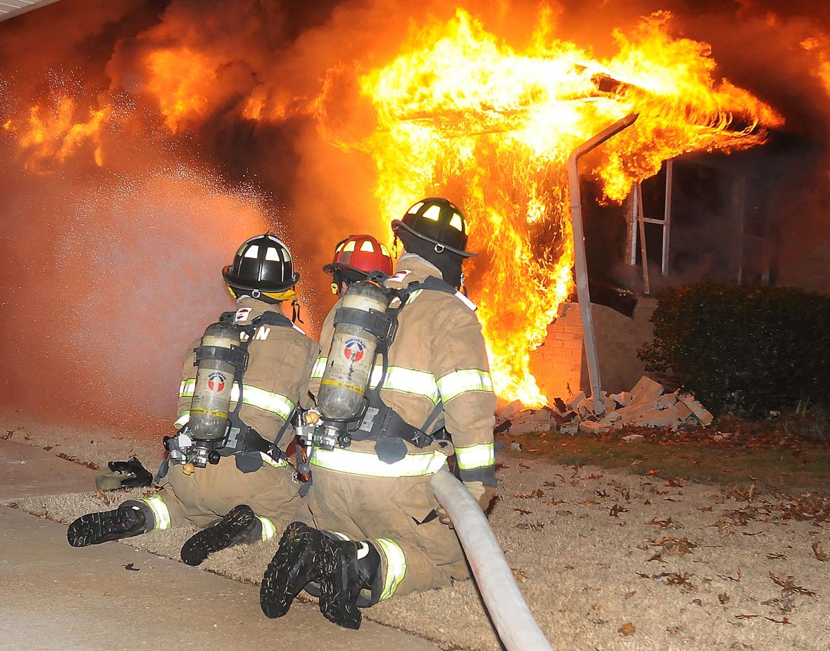 20111217_1316SunsetDriveFire007.jpg
