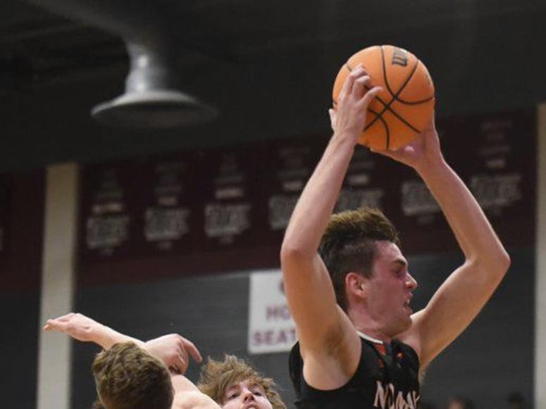 Boys Basketball Hot Shooting Edmond Memorial Ends Norman High S