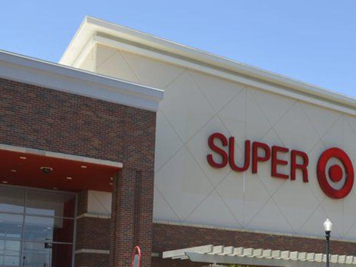 Trending now: convenience and experiential shopping ...