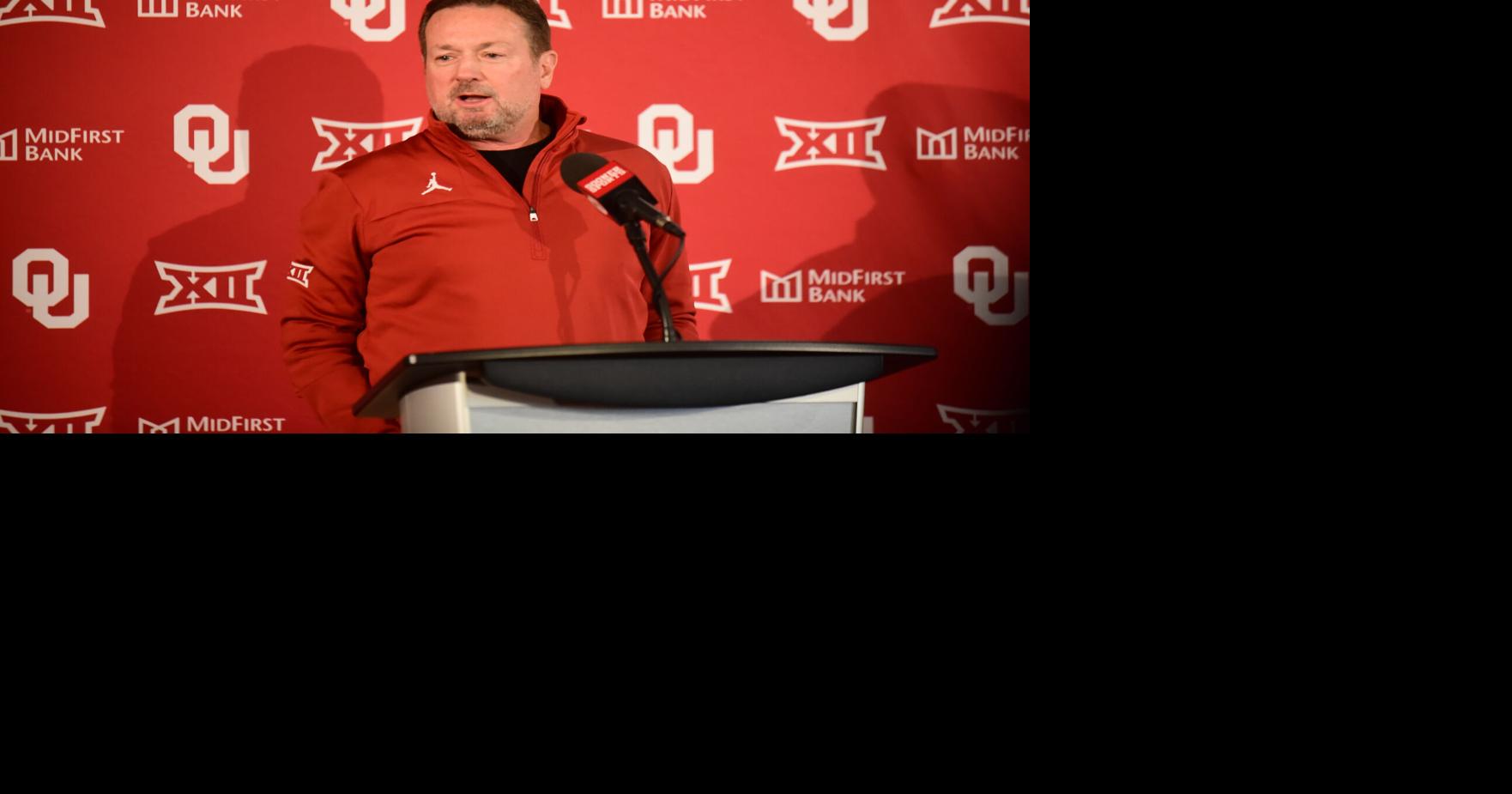 OU football: Bob Stoops inducted into College Football Hall of Fame ...