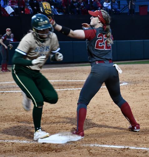 OU softball: Despite slow start, Sooners earn yet another run-rule victory  against UAB | Sports | normantranscript.com