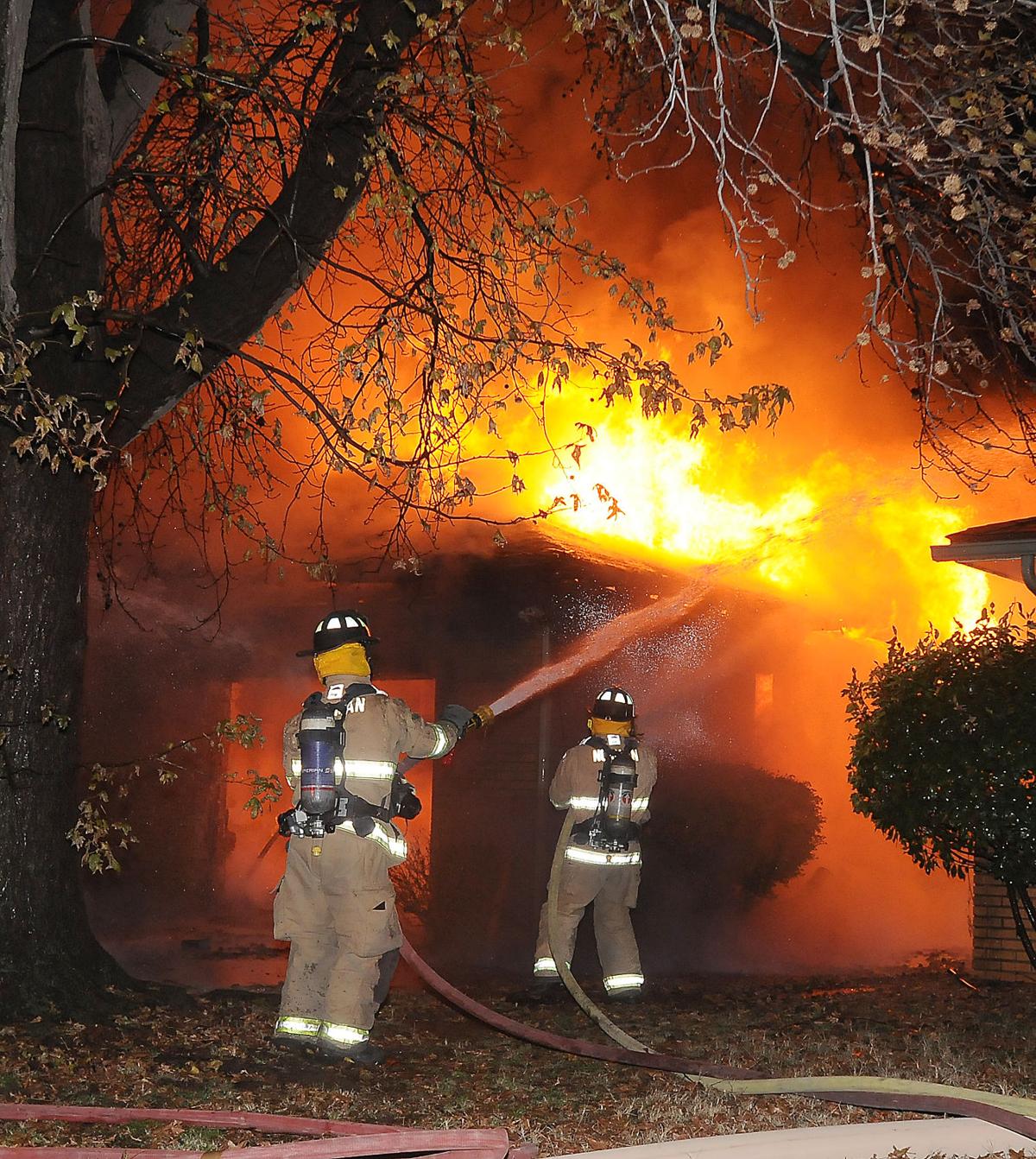 20111217_1316SunsetDriveFire012.jpg